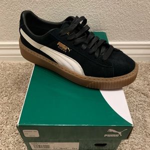 Puma Suede Platform Core Size 8